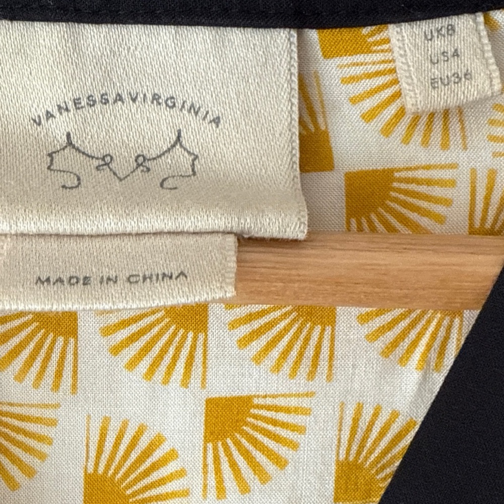 Anthropologie Vanessa Virginia Honore Yellow Motif Roll Tab Sleeve Blouse Size 4 - Picture 4 of 12